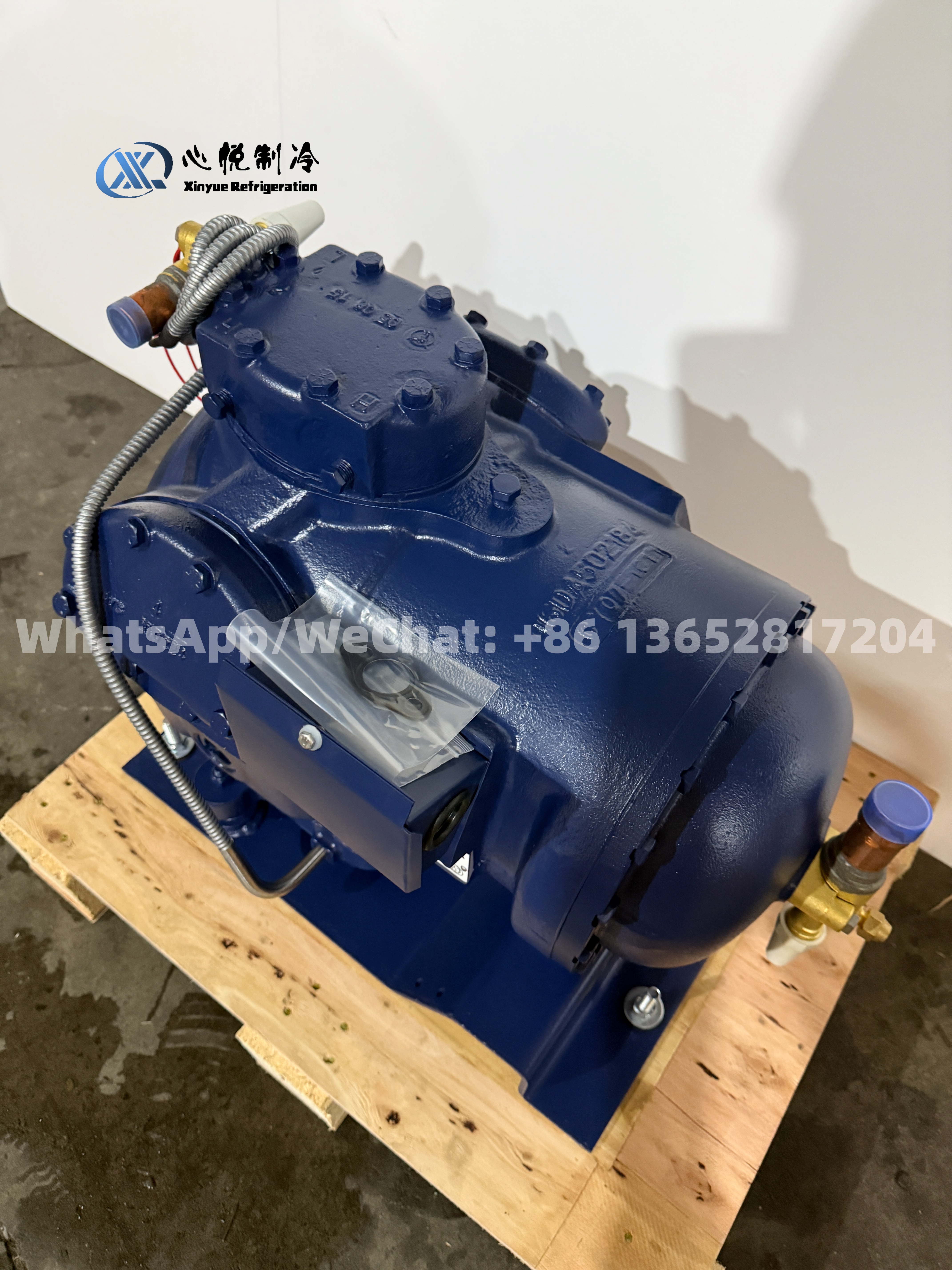 arrier 79-66625-00  Genuine Reefer Container Compressor.